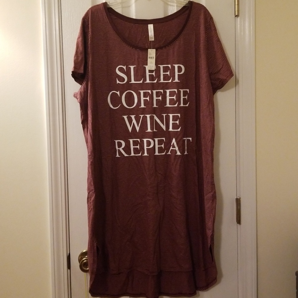 Cacique sleep shirt